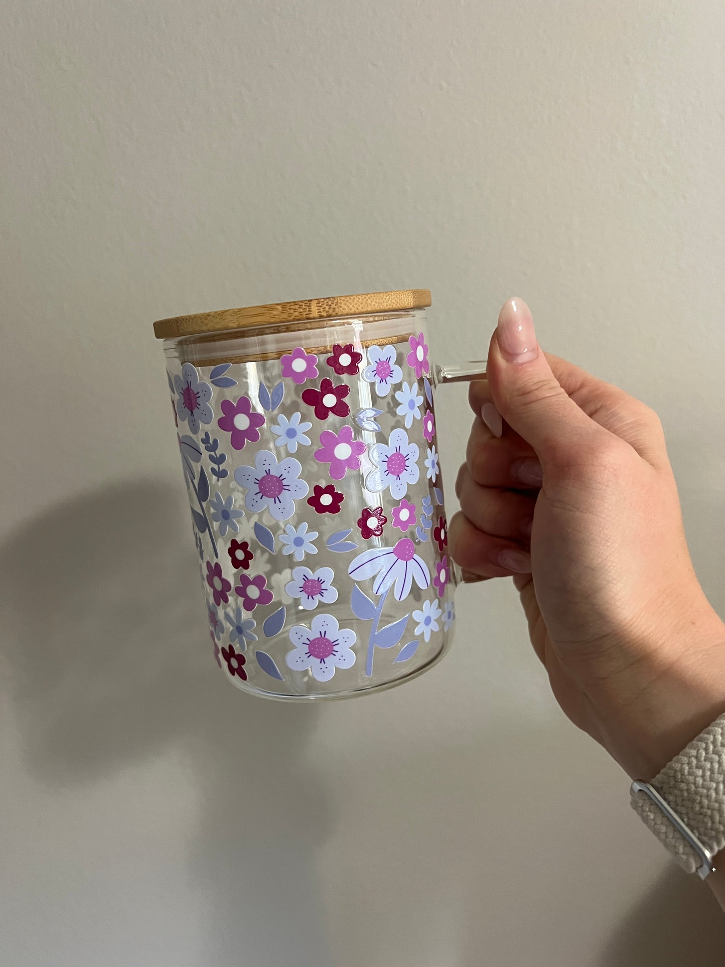 Blue Floral 16oz Handled Glass Cup