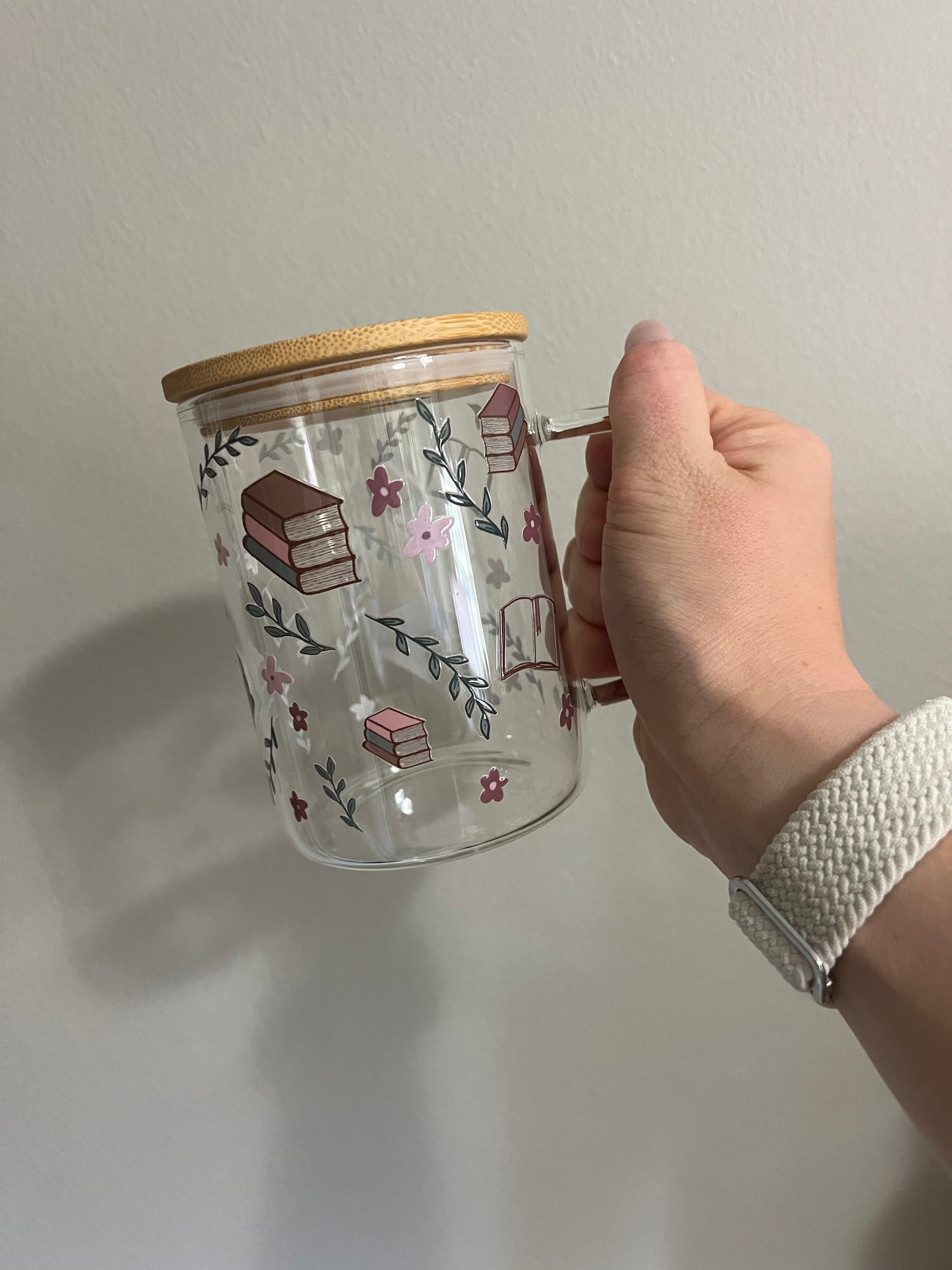 Book Lovers 16oz Handled Glass Cup