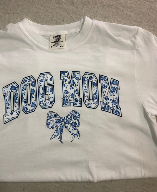 Dog Mom Tee