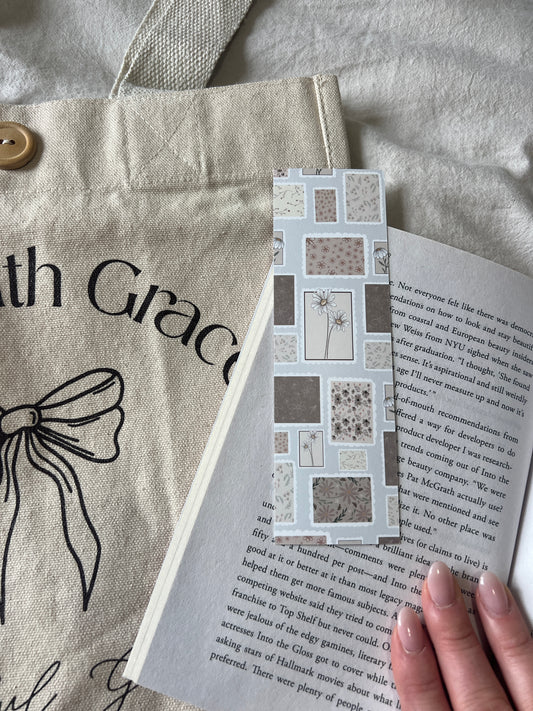 Scallop Florals Bookmark