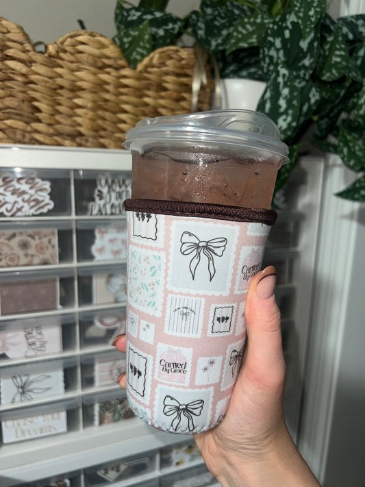 Graceful Sips: Scalloped Patch Patterns